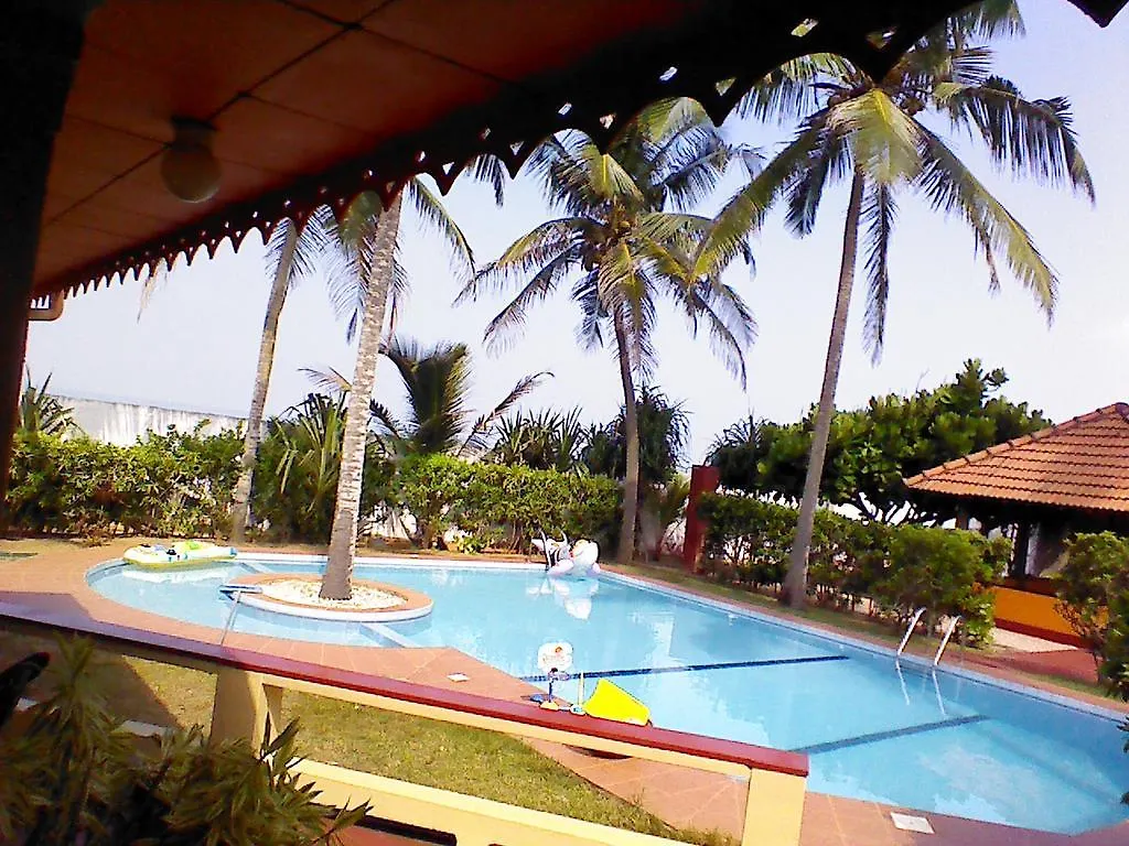Villa Sea Breeze Kepungoda