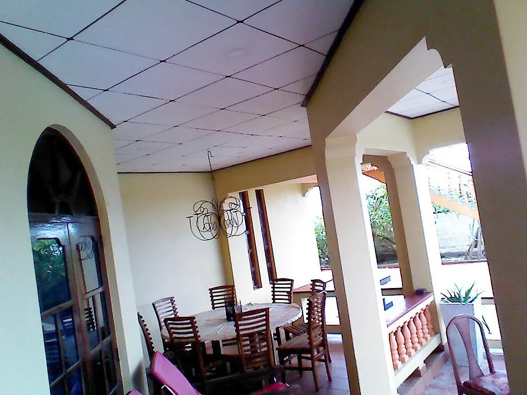 Villa Sea Breeze Kepungoda 0*,