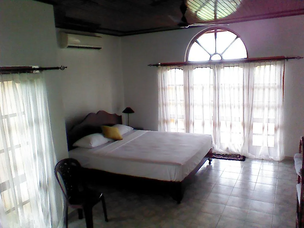 Villa Sea Breeze Kepungoda